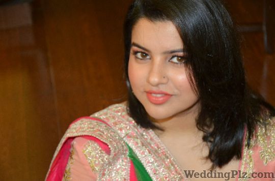 Rashi Sobti Makeup Makeup Artists weddingplz