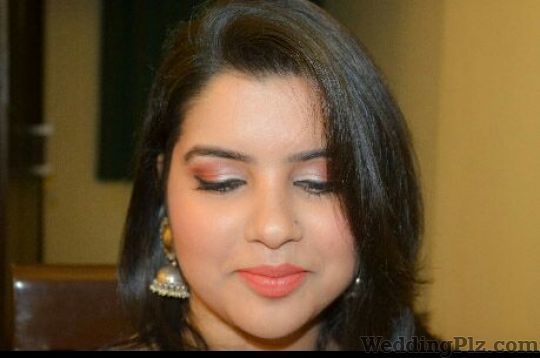 Rashi Sobti Makeup Makeup Artists weddingplz