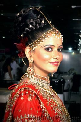 Sahiba Makeup Artist Makeup Artists weddingplz