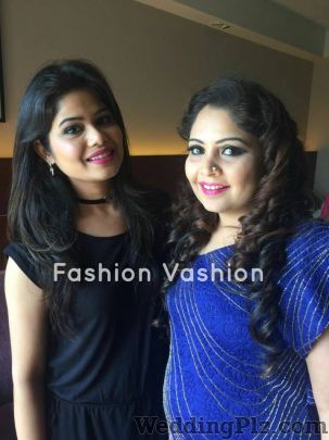 Fashion Vashion by Tanvi Singhal Makeup Artists weddingplz