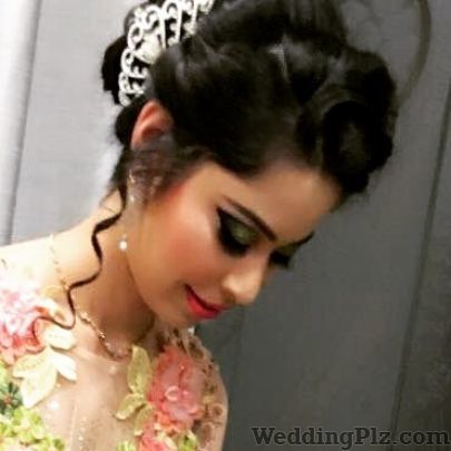 Nidhi Makeup Artist Makeup Artists weddingplz