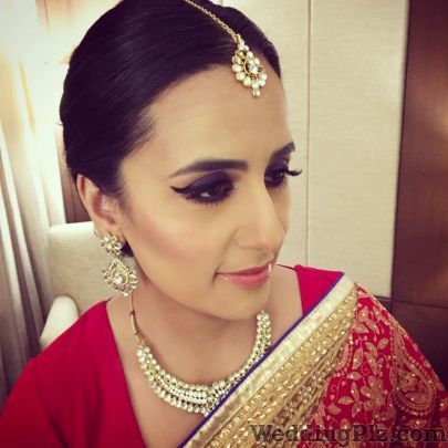 Makeup Love by Rehat Makeup Artists weddingplz