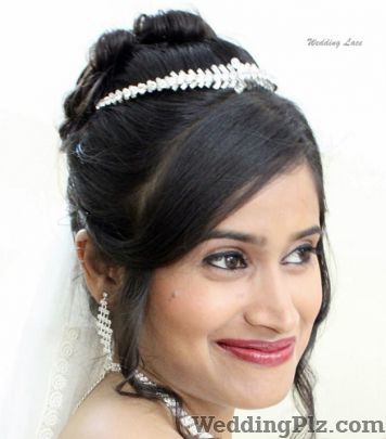 Wedding Lace Makeup Artists weddingplz
