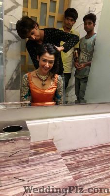 Alvis Unisex Salon Makeup Artists weddingplz