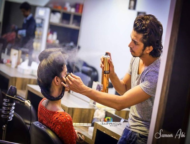Alvis Unisex Salon Makeup Artists weddingplz