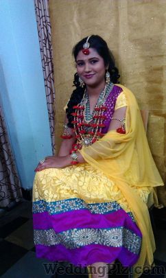 Manjulas Bridal Makeover Makeup Artists weddingplz