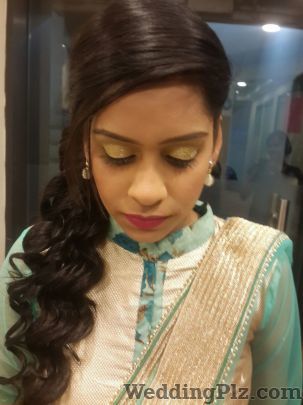 Makeover Mantra Makeup Artists weddingplz
