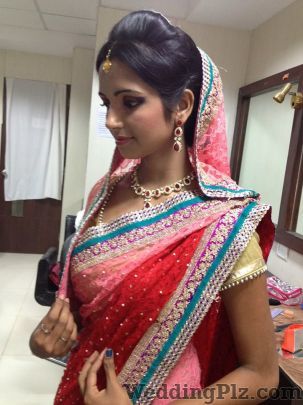 Mirror Mirror Makeup Artists weddingplz