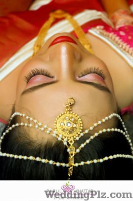 Parul Makeup Artist Makeup Artists weddingplz