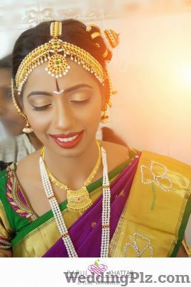 Parul Makeup Artist Makeup Artists weddingplz