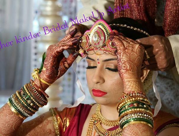 Esther Kinder Makeup Artist Makeup Artists weddingplz