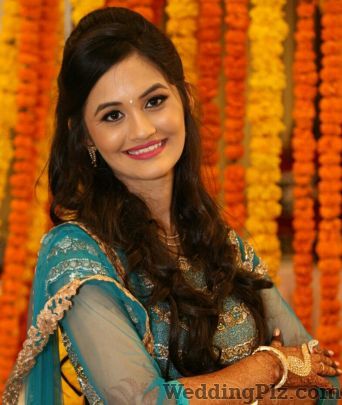 Makeup by Deepika Dhambeer Makeup Artists weddingplz