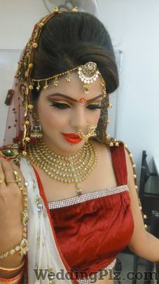 Makeovers by Neha Makeup Artists weddingplz