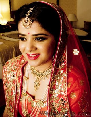 Anjum Bhardwaj Makeup Artist Makeup Artists weddingplz