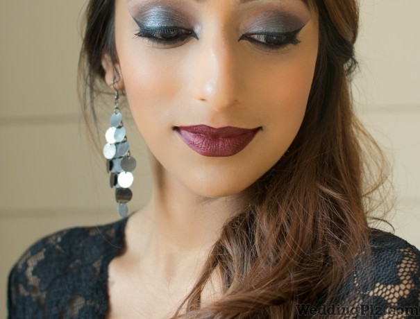 MakeUp Might by Shipra Acharya Makeup Artists weddingplz