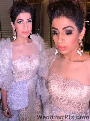 Makeover by Manleen Puri Makeup Artists weddingplz