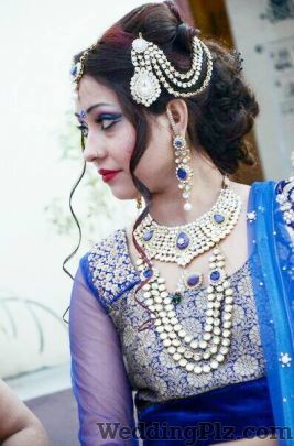 Makeover Artist Nidhi Bhardwaj Makeup Artists weddingplz