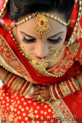 Kitty Dhupar Makeup Artist Makeup Artists weddingplz