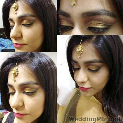 Schon by Swati Makeup Artists weddingplz