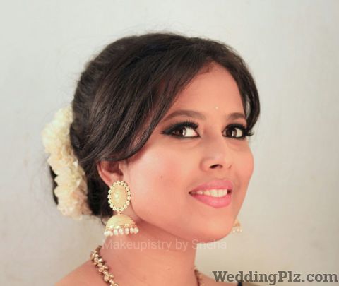Makeupistry by Sneha Makeup Artists weddingplz