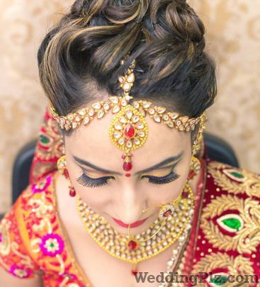 Makemeup Unisex Salon and Makeup Studio by Geeta Kapoor Makeup Artists weddingplz