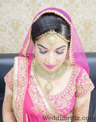 Makemeup Unisex Salon and Makeup Studio by Geeta Kapoor Makeup Artists weddingplz