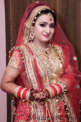 Mrinali Kalia Makeup Artist Makeup Artists weddingplz
