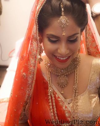 Makeup by Supreet Dhillon Makeup Artists weddingplz