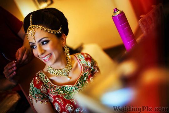 The Signature Designer Makeovers Makeup Artists weddingplz