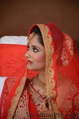 The Signature Designer Makeovers Makeup Artists weddingplz