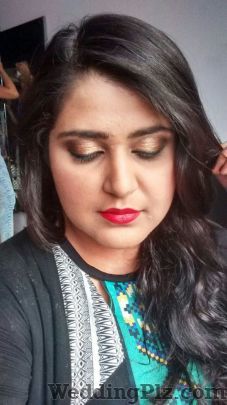 Disha Pamnani Makeup Artist Makeup Artists weddingplz