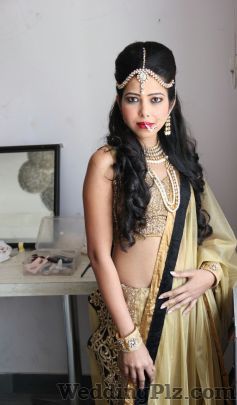 Disha Pamnani Makeup Artist Makeup Artists weddingplz