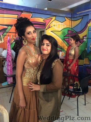 Disha Pamnani Makeup Artist Makeup Artists weddingplz