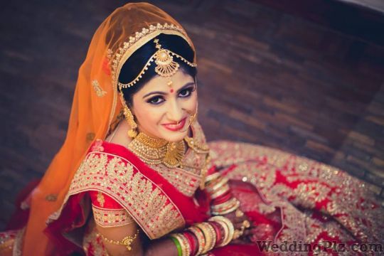Nupur Makeup Artist Makeup Artists weddingplz