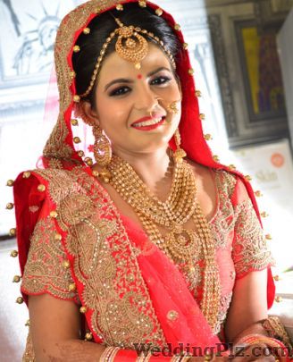 Nupur Makeup Artist Makeup Artists weddingplz