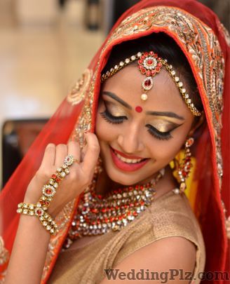 Nupur Makeup Artist Makeup Artists weddingplz