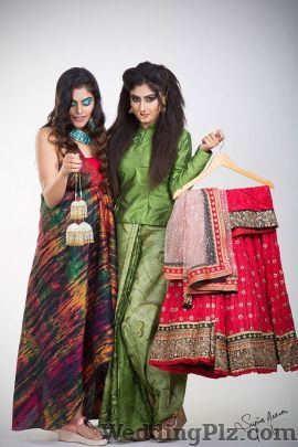 Supria Arora Makeovers Makeup Artists weddingplz