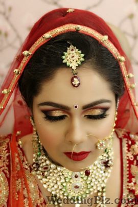 Inaya Makeovers By Neha Gupta Makeup Artists weddingplz