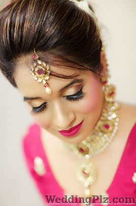 Makeup by Vanya Arora Makeup Artists weddingplz