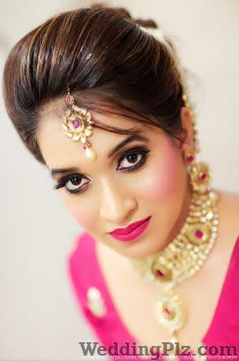 Makeup by Vanya Arora Makeup Artists weddingplz