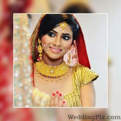 Muktas Bridal Studio Makeup Artists weddingplz
