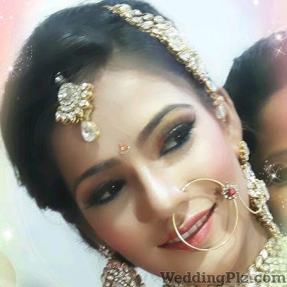 Muktas Bridal Studio Makeup Artists weddingplz