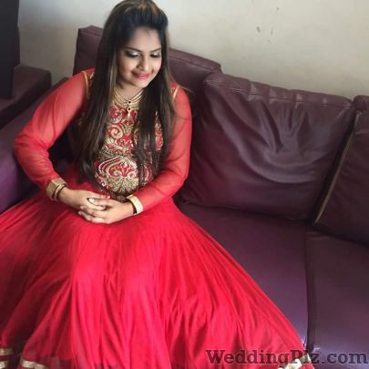 Indian Wedding Makeup by Kirti Gandhi Makeup Artists weddingplz