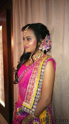 Ashwini Deshmukh Makeup Artists Makeup Artists weddingplz