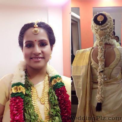 Smita Nirbhavane Makeup Artists weddingplz