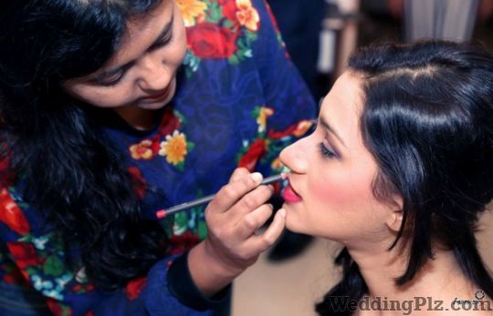 Smita Nirbhavane Makeup Artists weddingplz