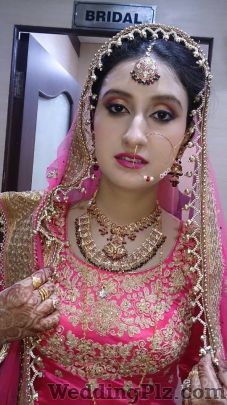 Look Good by Devika Makeup Artists weddingplz