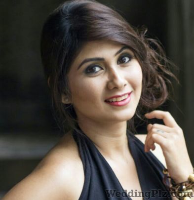 Makeup By Shrutika Makeup Artists weddingplz