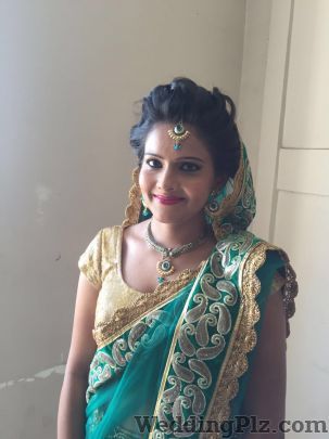 Afsha Merchant Makeup Artists Makeup Artists weddingplz