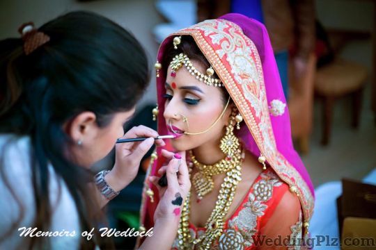 Isha Khanna Makeup Artist Makeup Artists weddingplz